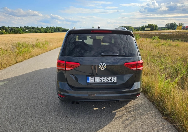 Volkswagen Touran cena 60499 przebieg: 285000, rok produkcji 2016 z Łódź małe 529